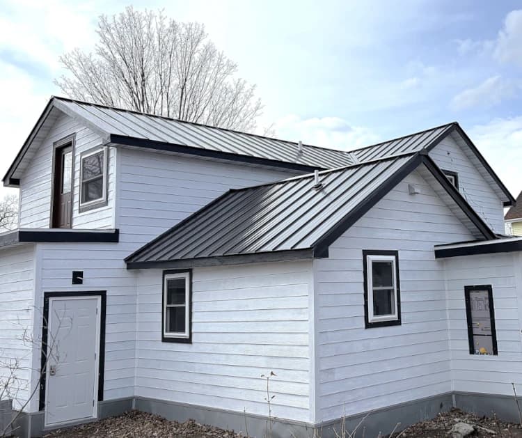 High quality metal roofing in Eau Claire and Western WI